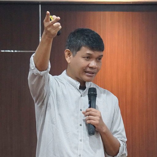 Deni Irawan S.